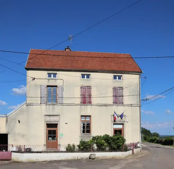 Monte Escalier 42 Monte escalier Bussières