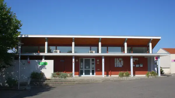 Monte Escalier 42 Monte escalier Chalain-le-Comtal